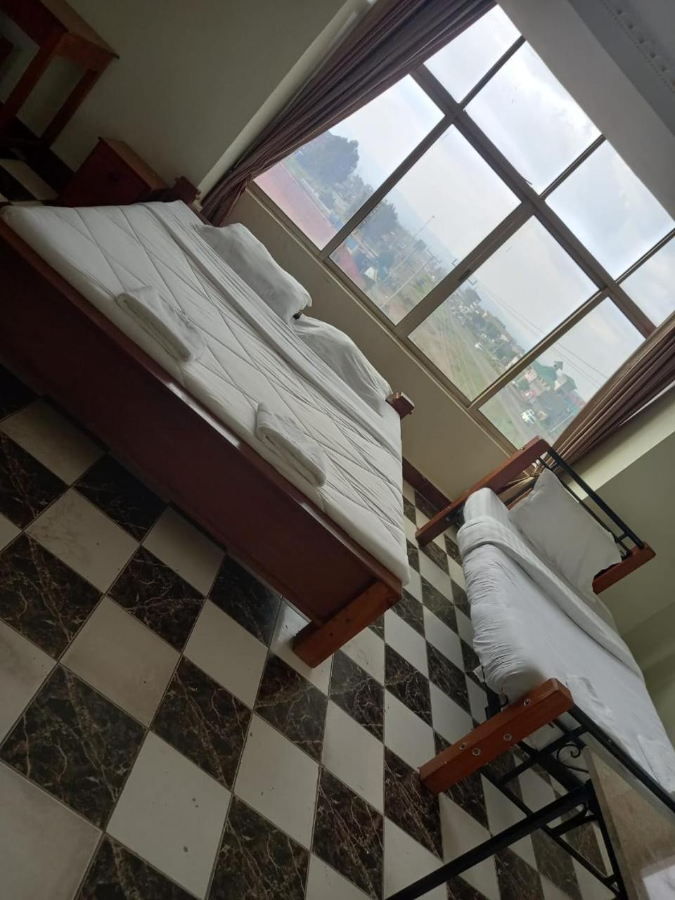Newstead Hotel Naivasha Eksteriør billede