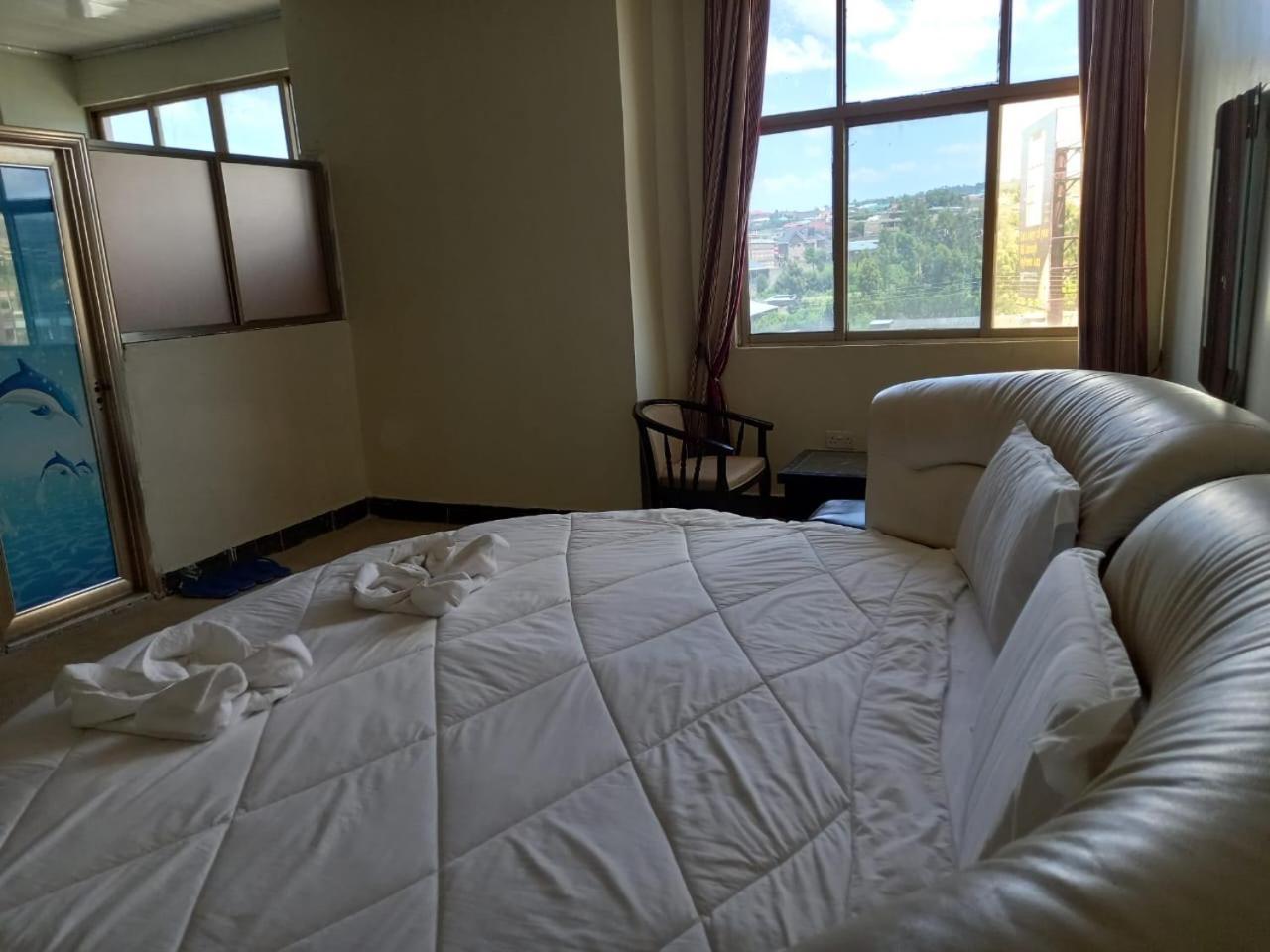 Newstead Hotel Naivasha Eksteriør billede