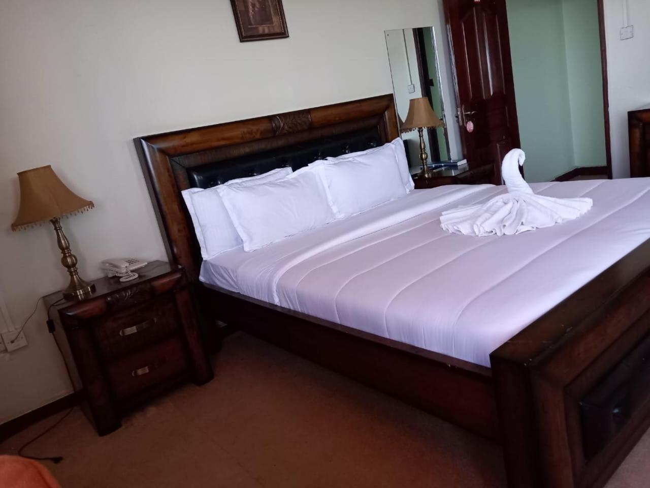 Newstead Hotel Naivasha Eksteriør billede
